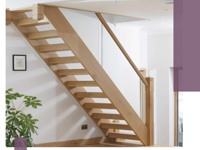 Изготовление деревянных лестниц под ключ в Истре для дома