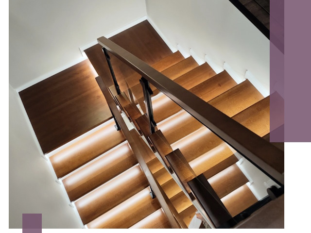 Изготовление П-образных лестниц под ключ в Истре