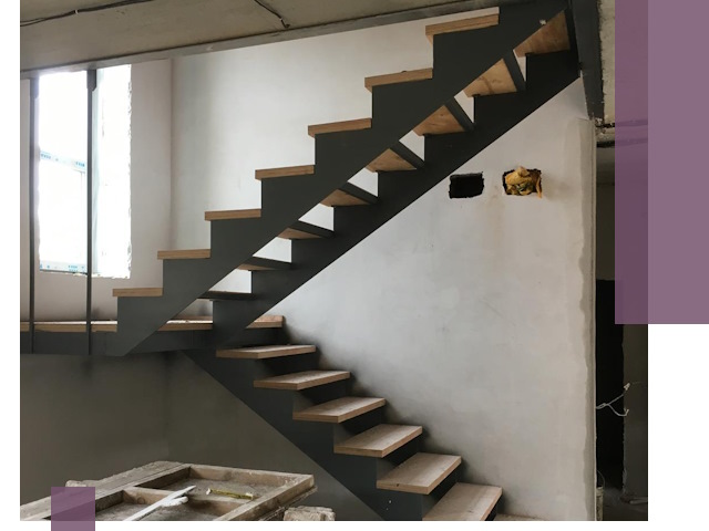 Изготовление лестниц на металлокаркасе в Истре от производителя