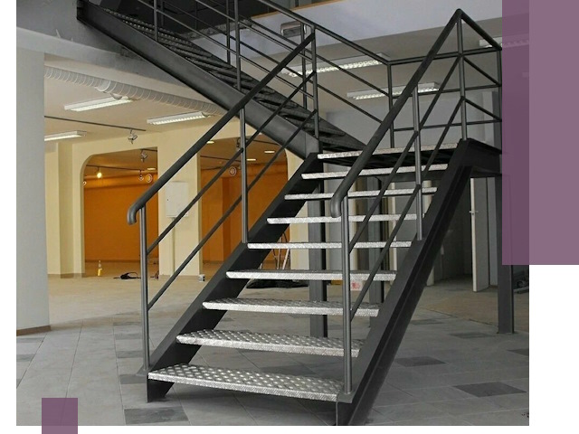 Лестницы для офиса в Истре: изготовление, монтаж, демонтаж