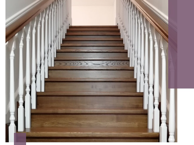 Лестницы из ясеня на заказ в Истре — изготовление и монтаж