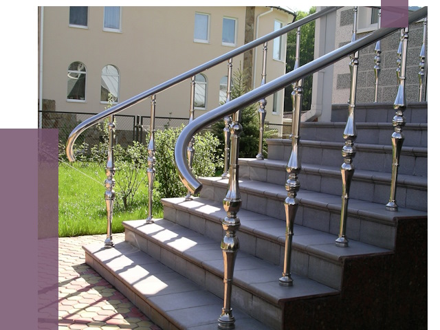 Перила для крыльца в Истре от 10668 руб. — монтаж ПРОЛЁТ-Ста