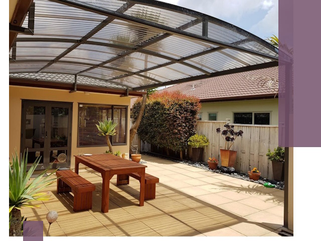 Навесы во двор под ключ в Истре — изготовление и монтаж